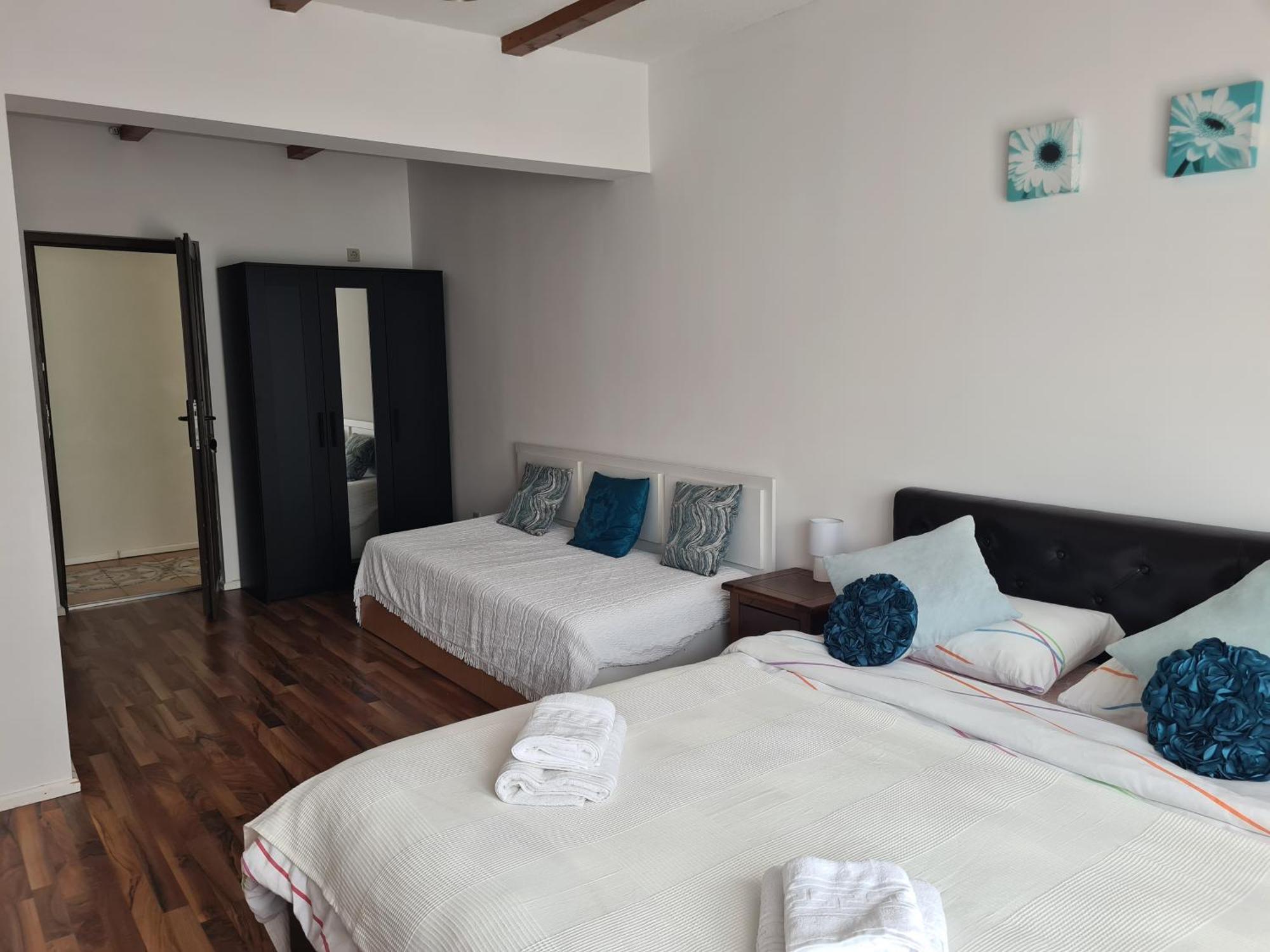 Apartmán Luca'S House Balotešti Pokoj fotografie